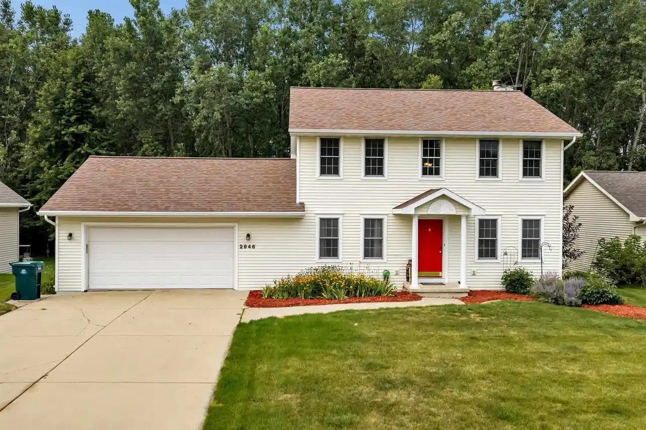 Photo 1 of Single family home for sale at 2946 Copper Mountain Court Court, Howard, WI 54313 | MLS# 50331848 | Listing updated on 2026-09-20