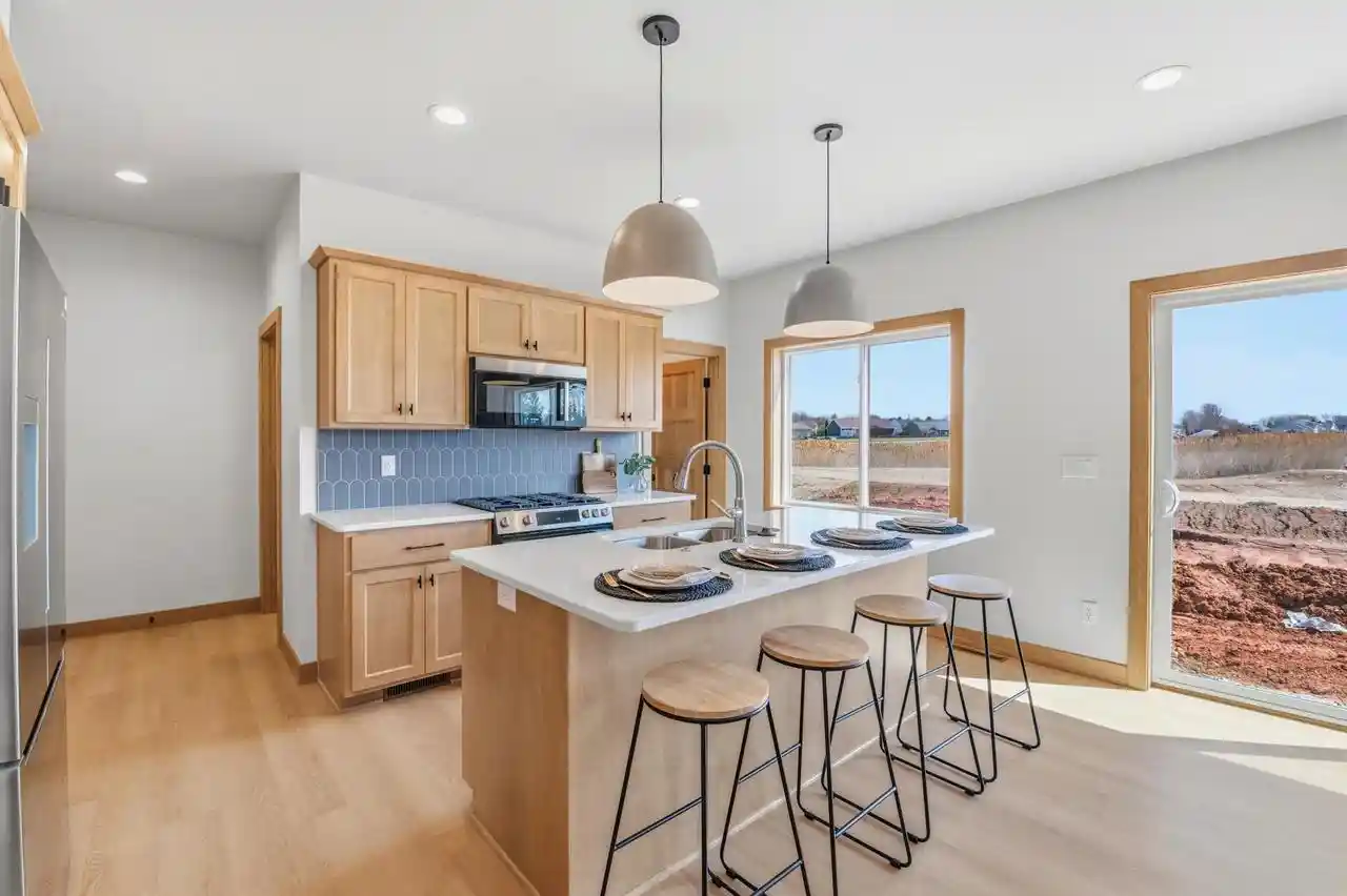 Photo 2 of Single family home for sale at 1849 London Road Road, Green Bay, WI 54311 | MLS# 50331844 | Listing updated on 2026-08-28