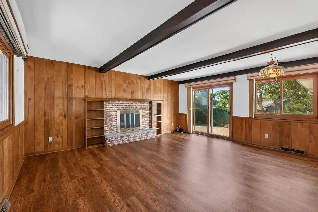 Photo 2 of Single family home for sale at 12945 W Brentwood Dr Dr, New Berlin, WI 53151 | MLS# 1978284 | Listing updated on 2026-09-03