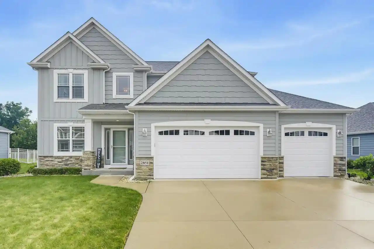 Photo 1 of Single family home for sale at 2851 Crosswinds Dr, Racine, WI 53403 | MLS# 1978291 | Listing updated on 2026-09-08