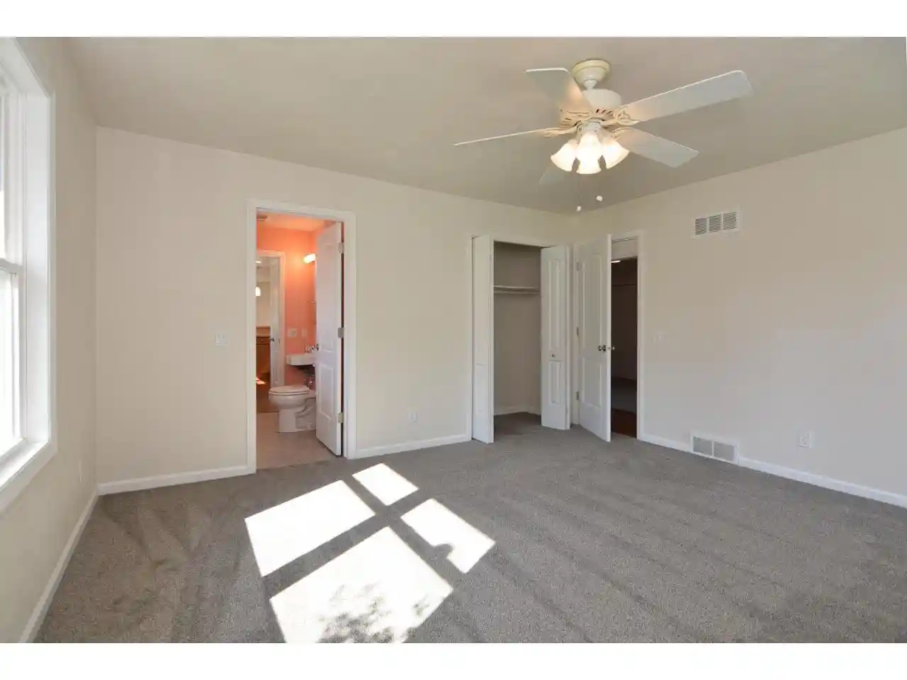 Photo 3 of Single family home for sale at 5556 Rainbow Road Road, Waunakee, WI 53597 | MLS# 2031540 | Listing updated on 2026-08-29
