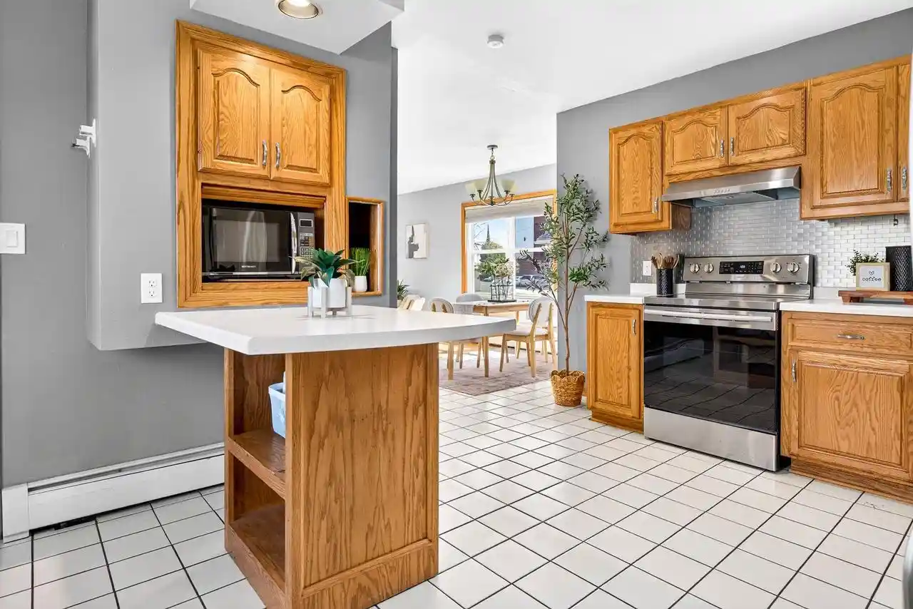 Photo 1 of Single family home for sale at 705 Madison Street Street, Little Chute, WI 54150 | MLS# 50331856 | Listing updated on 2026-10-20
