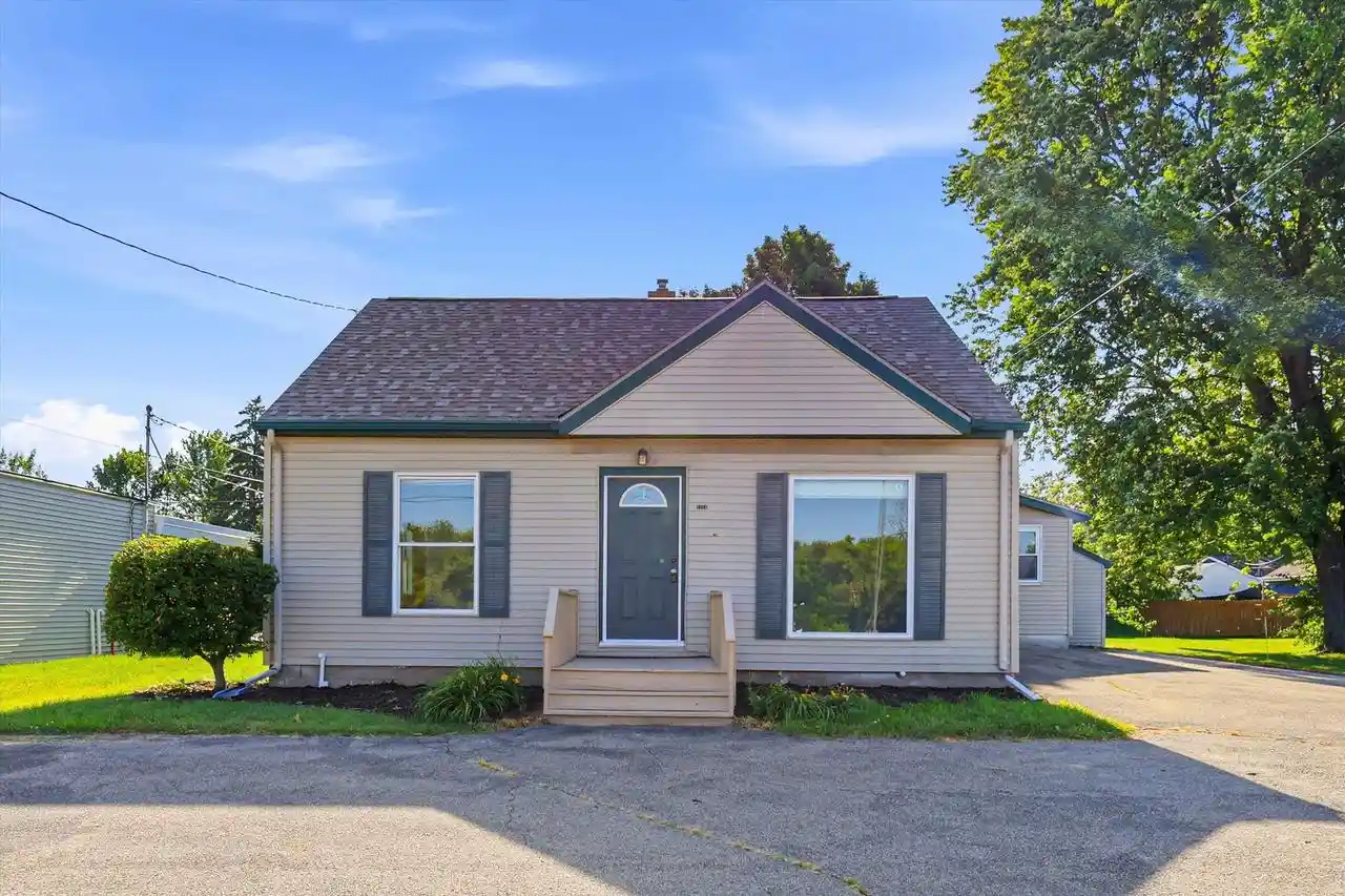 Photo 1 of Single family home for sale at 1224 S Commercial Street Street, Neenah, WI 54956 | MLS# 50331857 | Listing updated on 2026-09-16