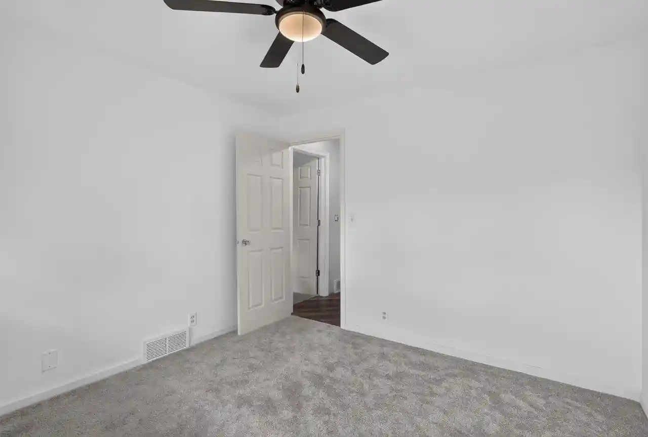 Photo 2 of Single family home for sale at 2009 S Glen Avenue Avenue, Beloit, WI 53511 | MLS# 2031547 | Listing updated on 2026-09-03