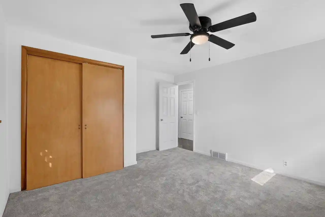 Photo 3 of Single family home for sale at 2009 S Glen Avenue Avenue, Beloit, WI 53511 | MLS# 2031547 | Listing updated on 2026-09-03