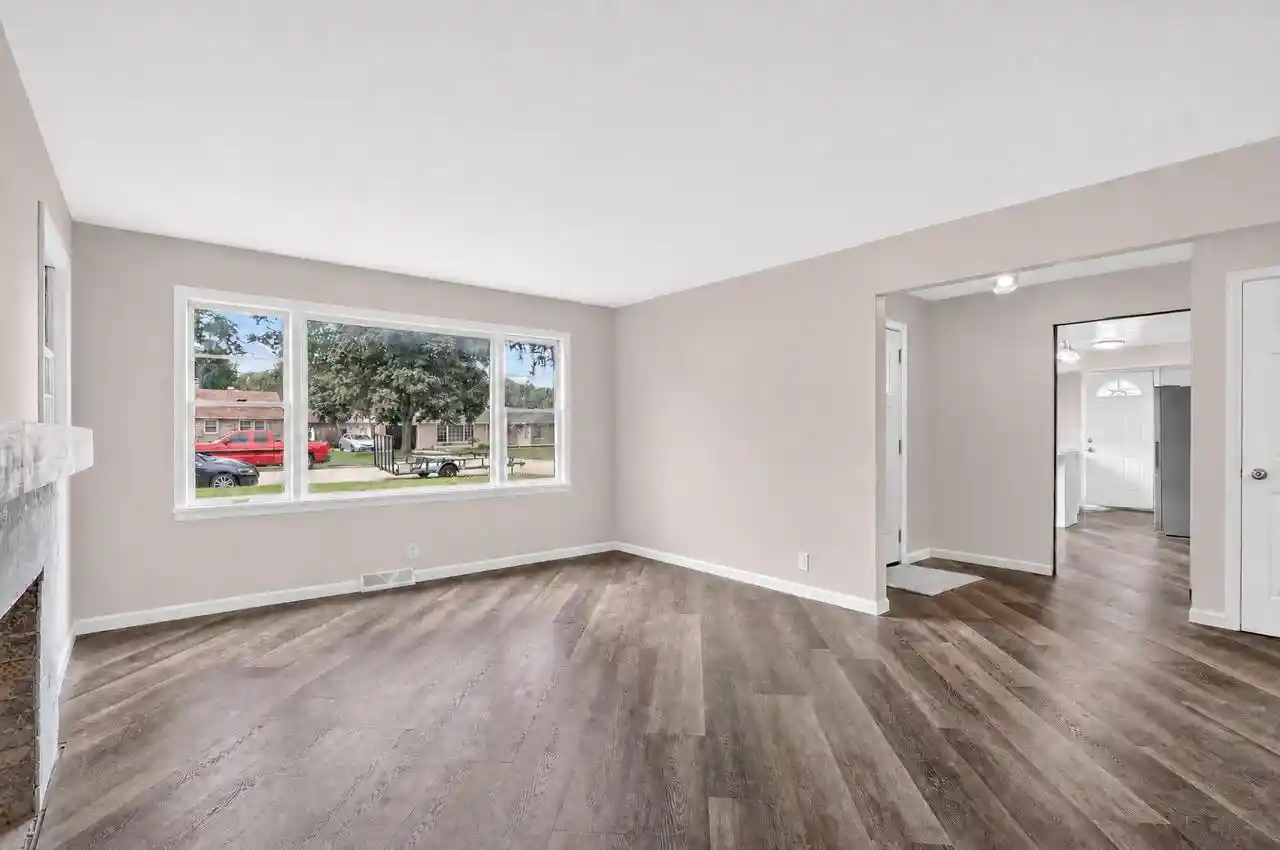 Photo 4 of Single family home for sale at 2009 S Glen Avenue Avenue, Beloit, WI 53511 | MLS# 2031547 | Listing updated on 2026-09-03