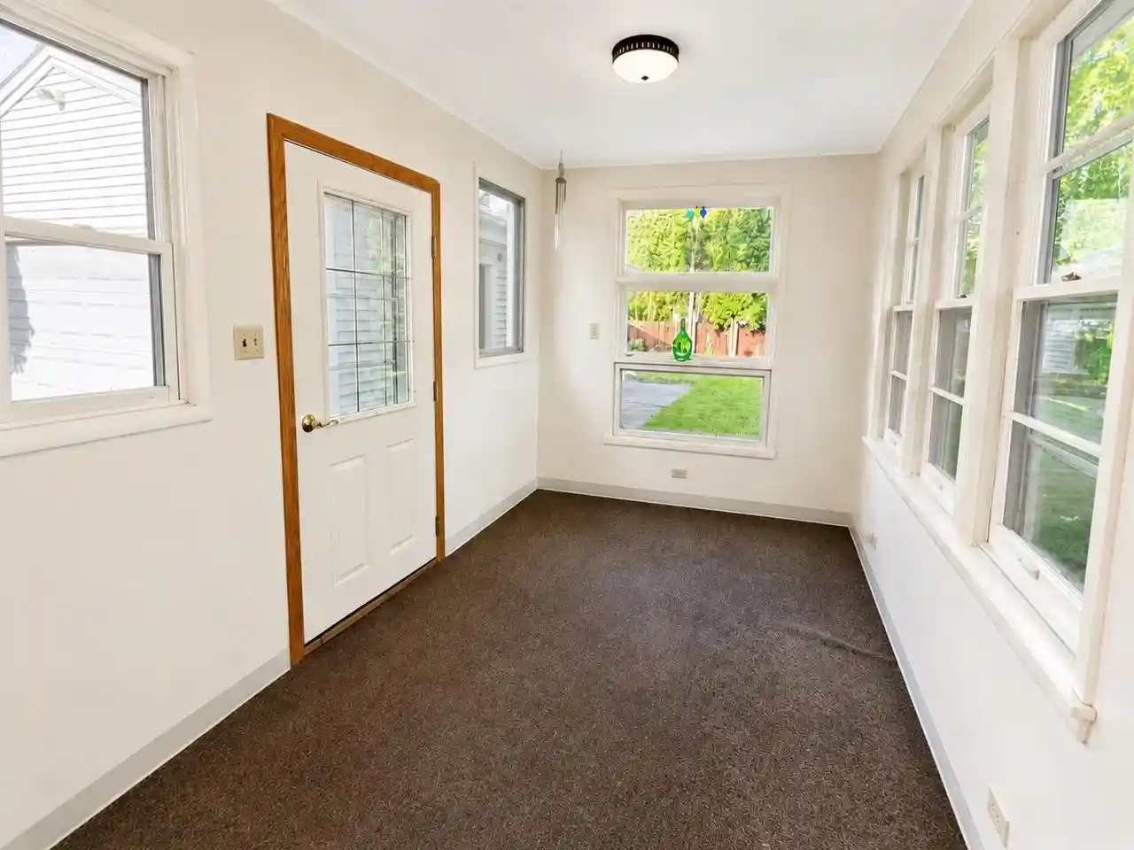 Photo 4 of Single family home for sale at 1326 Powers Street Street, Oshkosh, WI 54901 | MLS# 50331861 | Listing updated on 2026-09-02