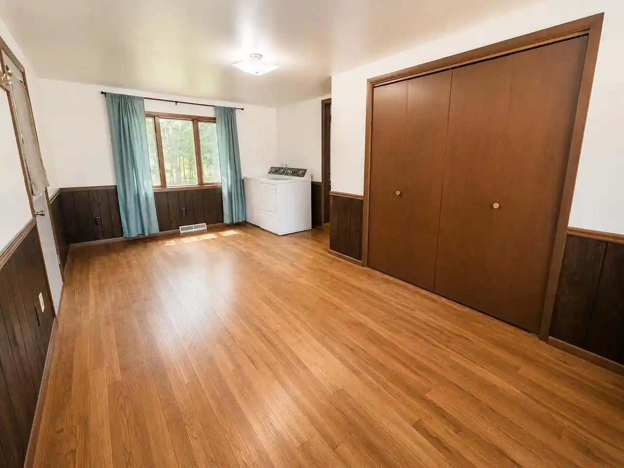Photo 3 of Single family home for sale at 449 Maple Lane Lane, Coleman, WI 54112 | MLS# 50331866 | Listing updated on 2026-09-01