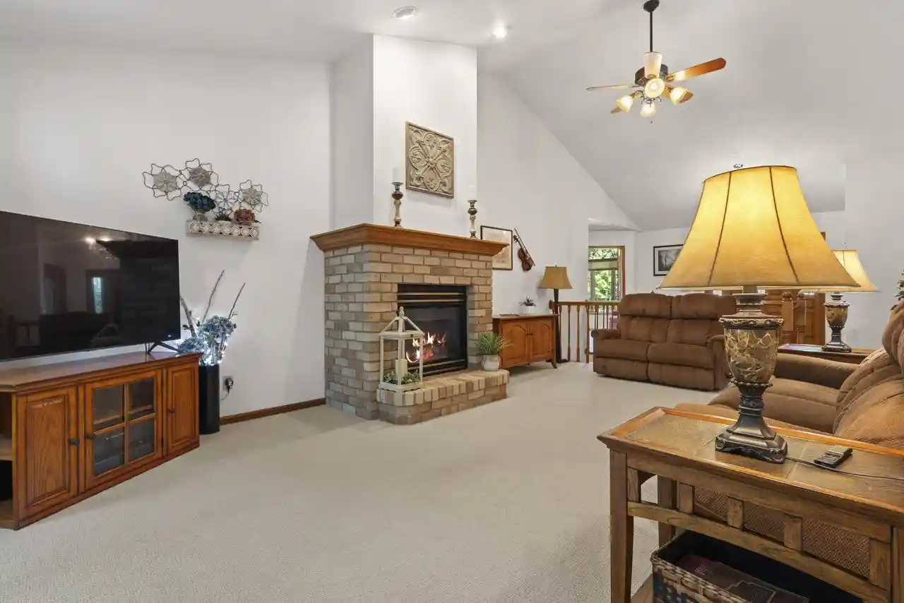 Photo 4 of Single family home for sale at 106 Wulgaert Way Way, Combined Locks, WI 54113 | MLS# 50331867 | Listing updated on 2026-09-21