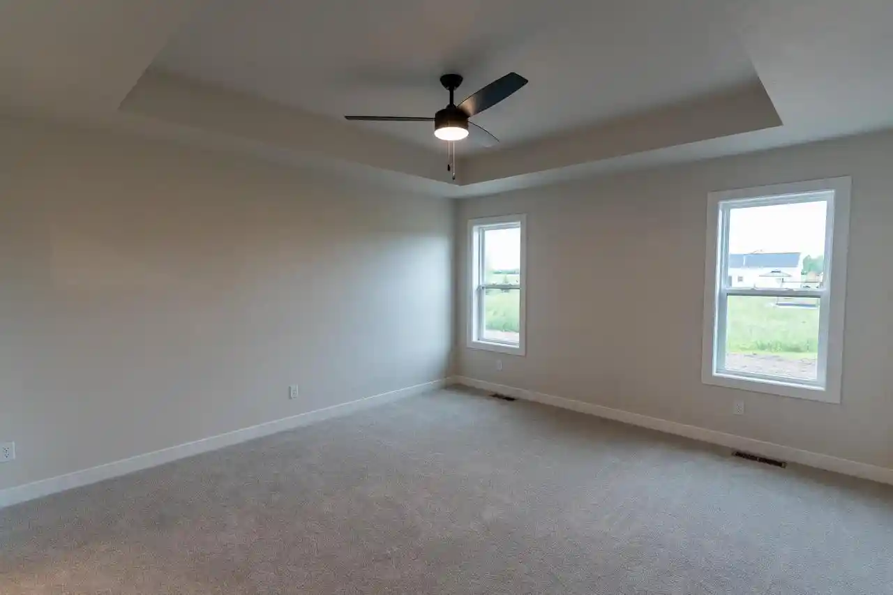 Photo 4 of Single family home for sale at W5890 Edgewood Dr Dr, Menasha, WI 54952 | MLS# 50331868 | Listing updated on 2026-09-21