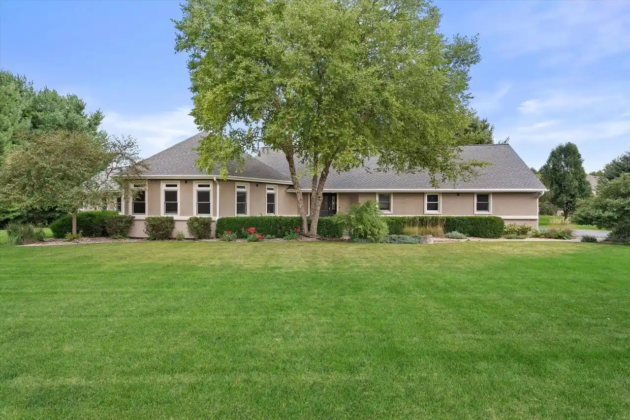 Photo 1 of Single family home for sale at S29w30880 Wild Berry Ln, Waukesha, WI 53188 | MLS# 1978314 | Listing updated on 2026-09-24