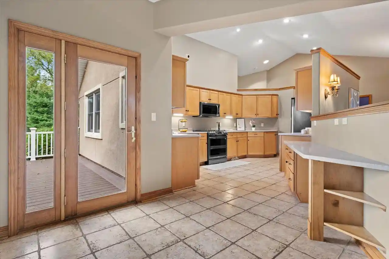 Photo 3 of Single family home for sale at S29w30880 Wild Berry Ln, Waukesha, WI 53188 | MLS# 1978314 | Listing updated on 2026-09-24