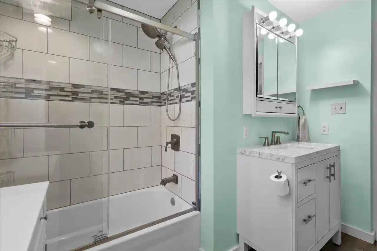 Photo 4 of Single family home for sale at 1757 Eastman Avenue Avenue, Green Bay, WI 54302 | MLS# 50331870 | Listing updated on 2026-09-02
