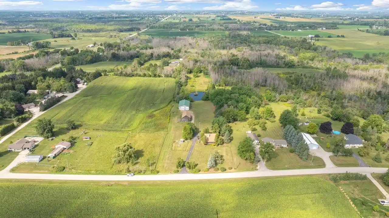 Photo 2 of Single family home for sale at N2579 Hample Road Road, Appleton, WI 54913 | MLS# 50331876 | Listing updated on 2026-08-31