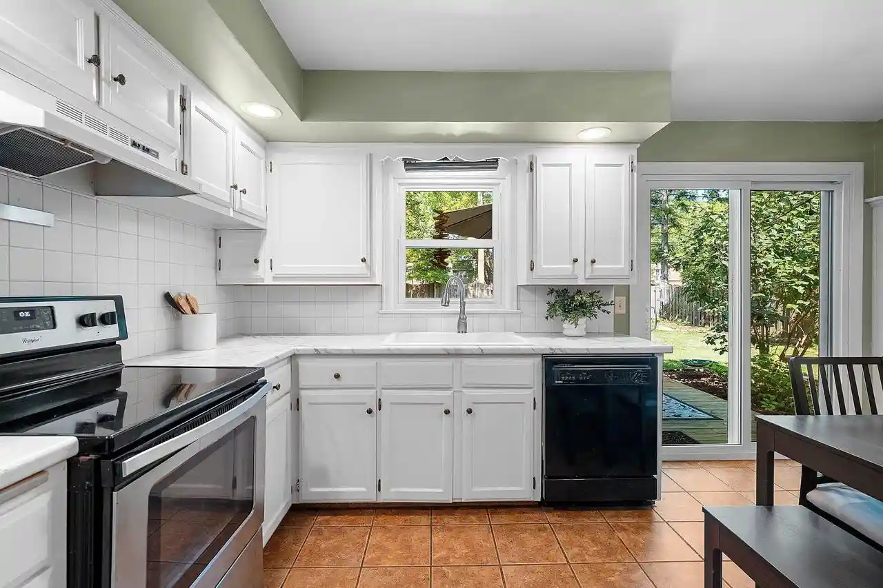 Photo 2 of Single family home for sale at 2374 Jourdain Lane Lane, Green Bay, WI 54301 | MLS# 50331875 | Listing updated on 2026-08-31