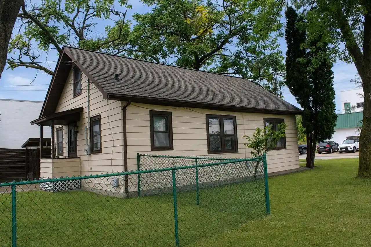 Photo 2 of Single family home for sale at 1605 W Haskel Street Street, Appleton, WI 54914 | MLS# 50331880 | Listing updated on 2026-09-02