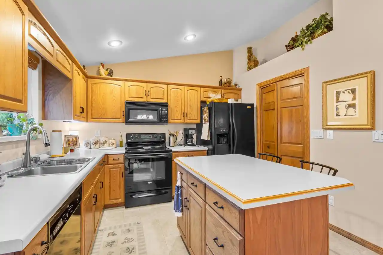 Photo 3 of Condo for sale at 1808 Hardwoods Court Court, De Pere, WI 54115 | MLS# 50331886 | Listing updated on 2026-09-04