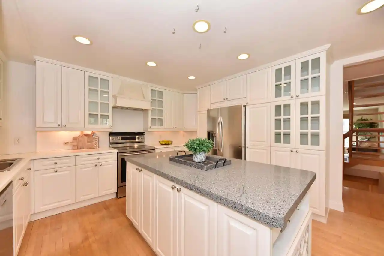 Photo 3 of Condo for sale at 2220 Stonecroft Dr, Grafton, WI 53024 | MLS# 1978326 | Listing updated on 2026-09-30