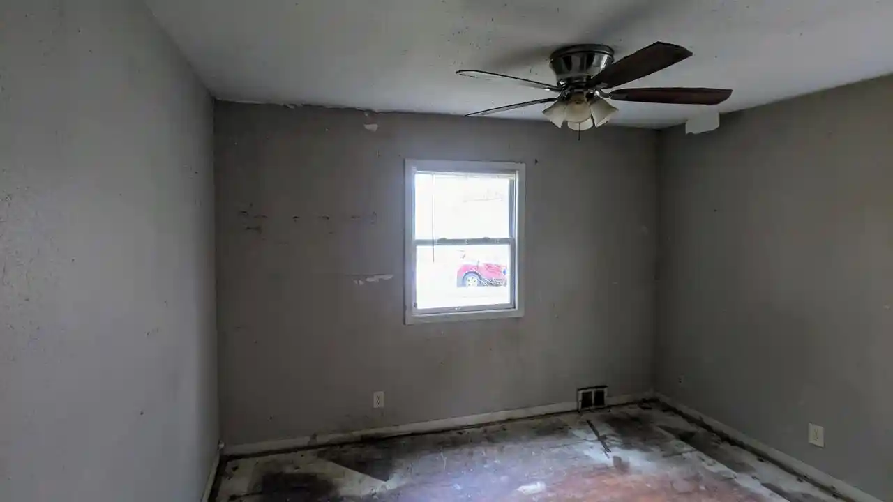Photo 4 of Sale Pending at 4912 N 22Nd Street Street, Milwaukee, WI 53209 | MLS# 1978325 | Listing updated on 2026-09-05