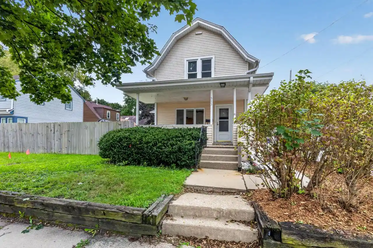 Photo 1 of Single family home for sale at 313 E Laflin Ave, Waukesha, WI 53186 | MLS# 1978330 | Listing updated on 2026-09-12