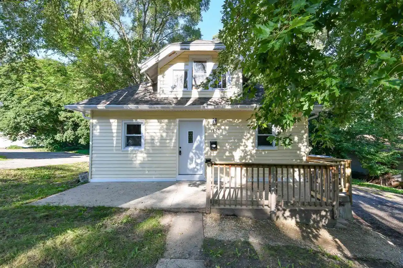 Photo 1 of Single family home for sale at 1320 Beloit Avenue Avenue, Janesville, WI 53546 | MLS# 2031571 | Listing updated on 2026-09-10