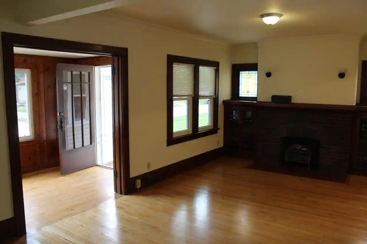 Photo 2 of Single family home for sale at 4319 S Quincy Ave, Milwaukee, WI 53207 | MLS# 1978331 | Listing updated on 2026-09-12