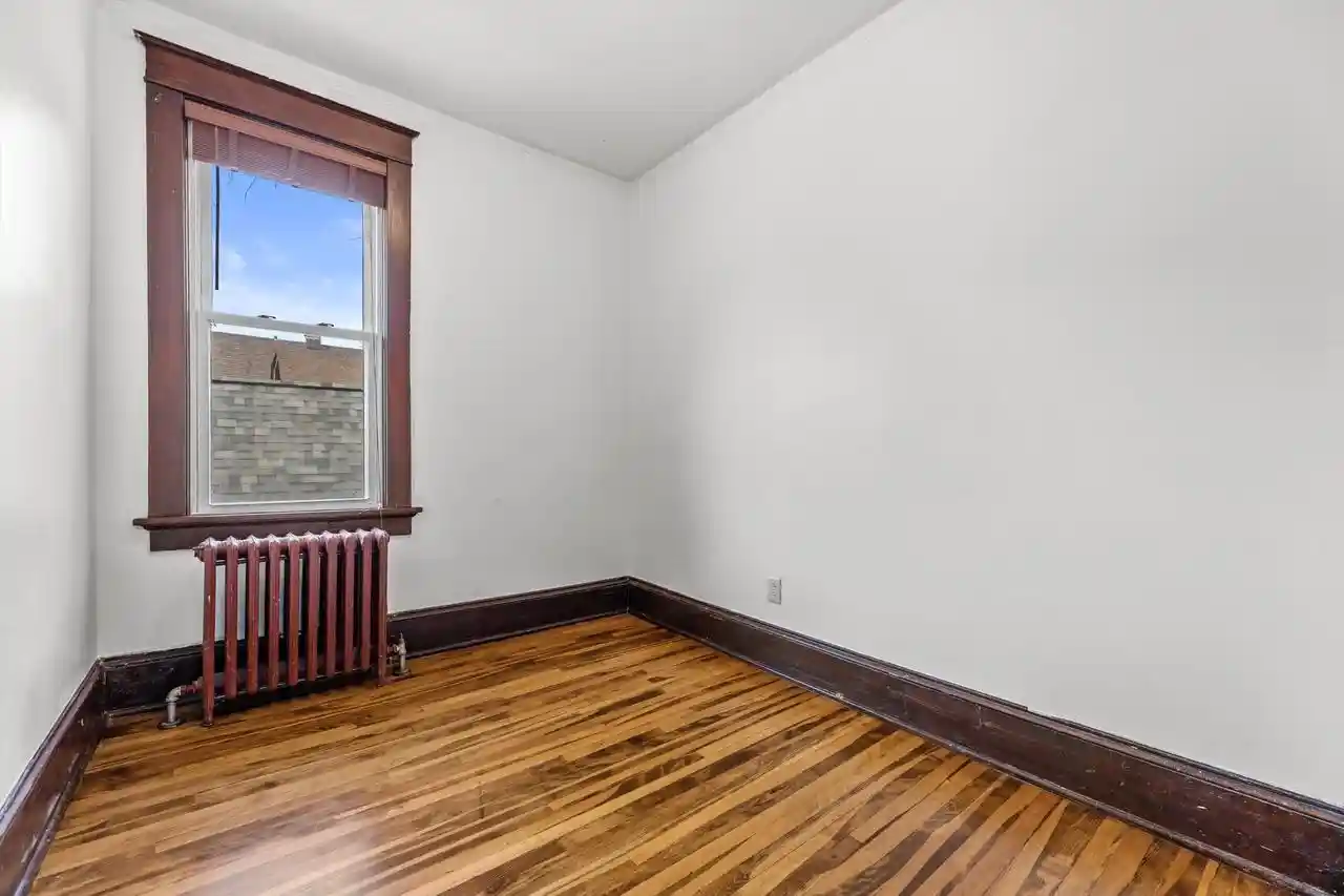 Listing Photo 4 - Condo for sale in building located at 1742 N Pulaski St, Milwaukee, WI 53202 - Unit #1744