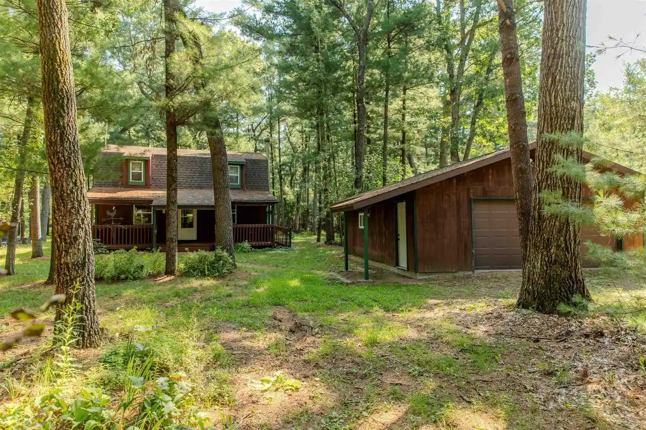 Photo 1 of Single family home for sale at 3176 W 6th Dr Dr, Oxford, WI 53952 | MLS# 2031578 | Listing updated on 2026-09-03