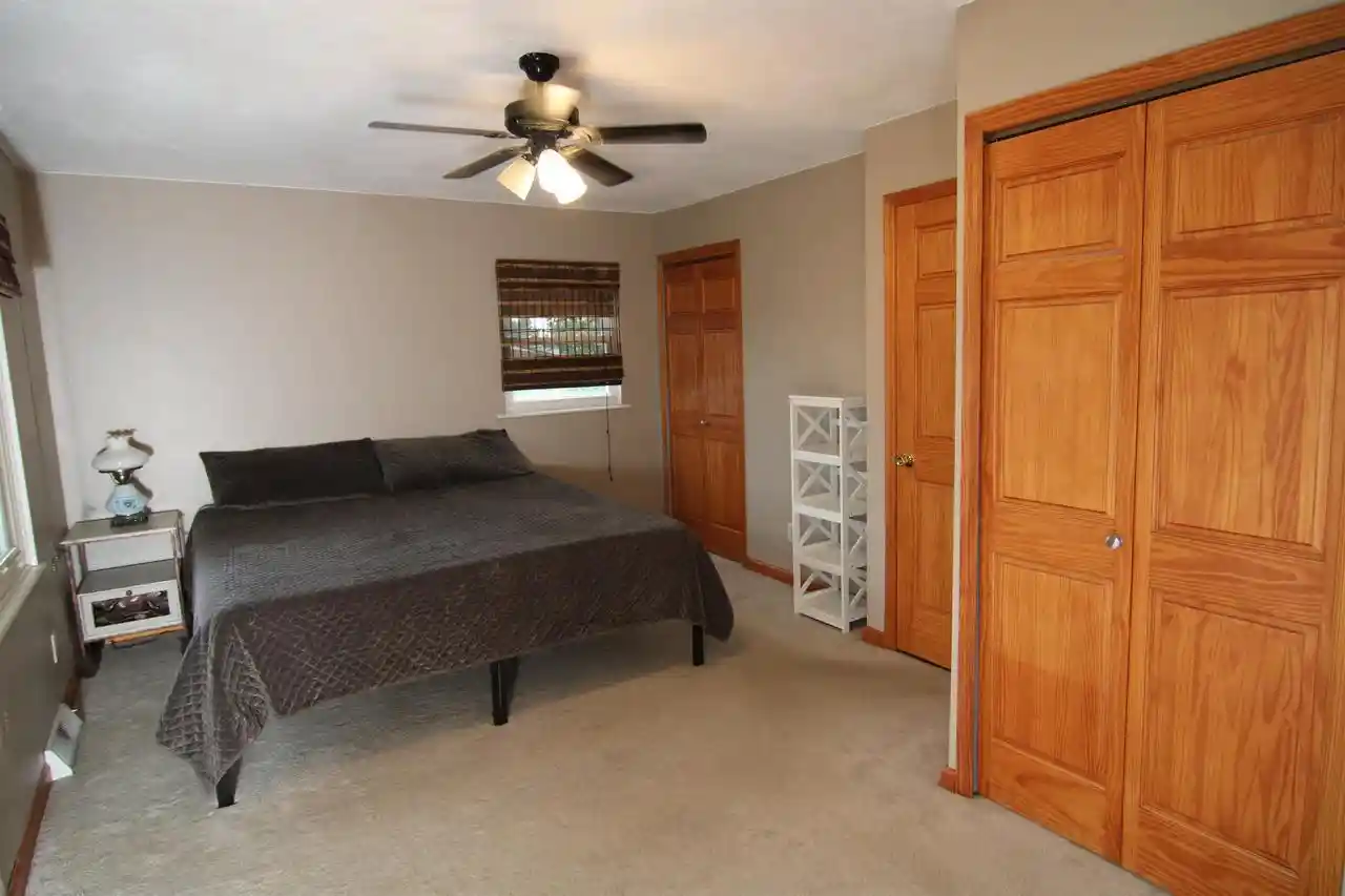 Photo 4 of Sale Pending at 212 Valley View Dr Dr, Orangeville, IL 61060 | MLS# 2031579 | Listing updated on 2026-09-03