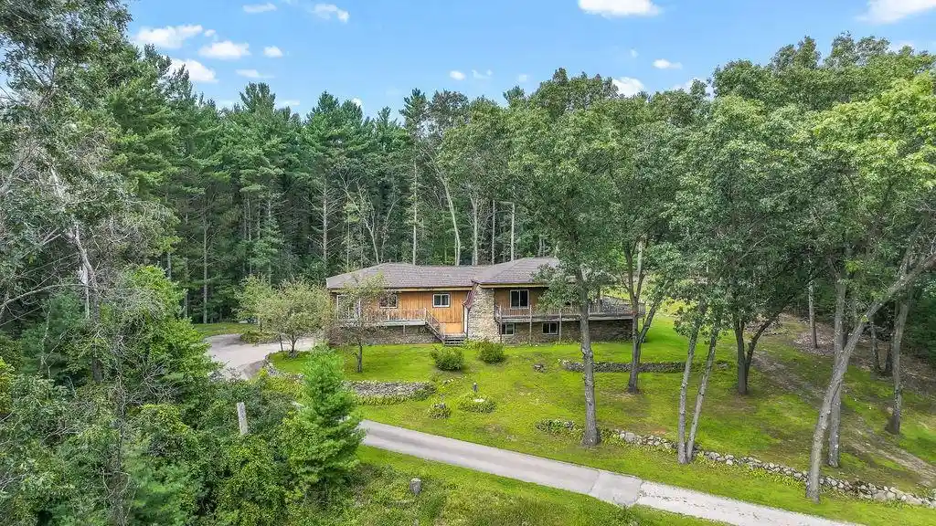 Photo 1 of Single family home for sale at N2175 Greenwood Road Road, New London, WI 54961 | MLS# 22604255 | Listing updated on 2026-09-01