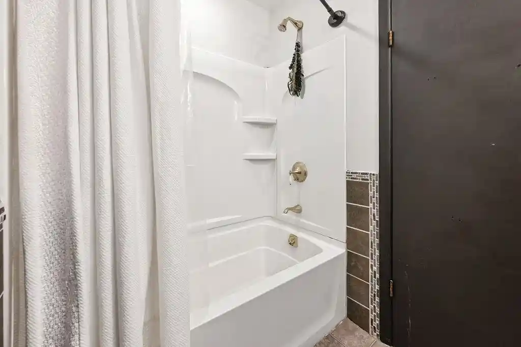 Photo 3 of Single family home for sale at N2175 Greenwood Road Road, New London, WI 54961 | MLS# 22604255 | Listing updated on 2026-09-01