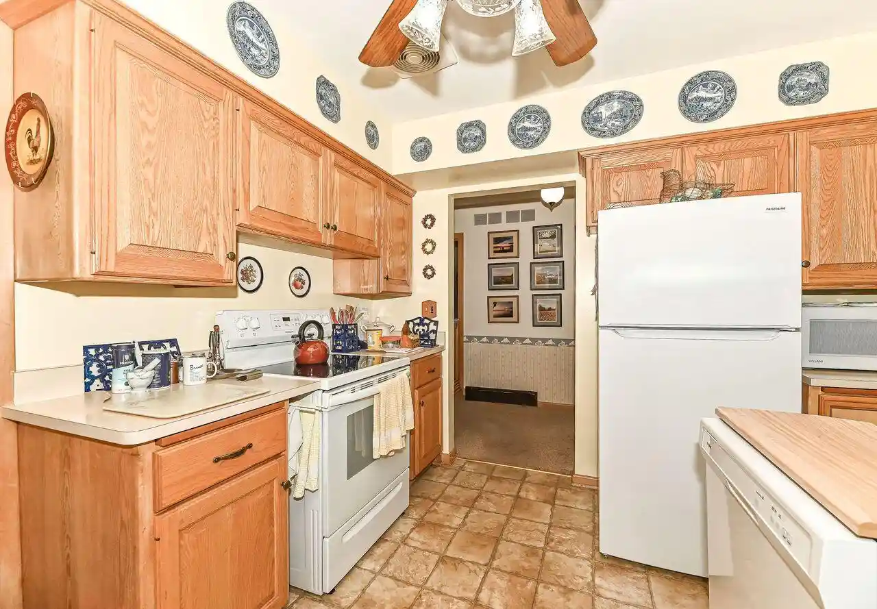 Photo 2 of Sale Pending at 809 Mackinac Avenue Avenue, South Milwaukee, WI 53172 | MLS# 1978340 | Listing updated on 2026-09-01