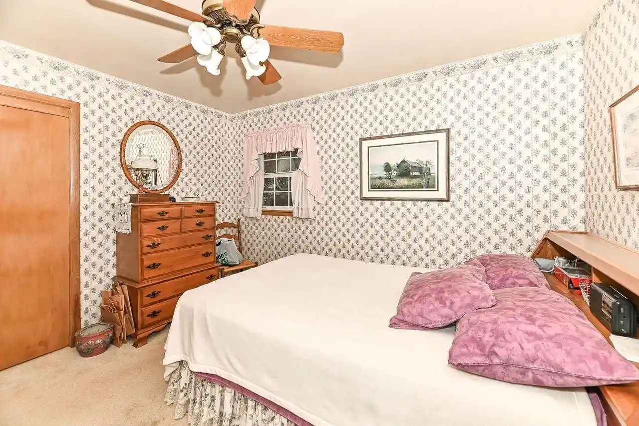 Photo 3 of Sale Pending at 809 Mackinac Avenue Avenue, South Milwaukee, WI 53172 | MLS# 1978340 | Listing updated on 2026-09-01