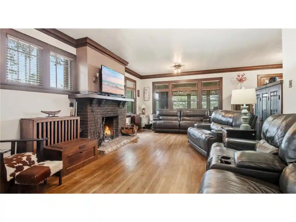 Photo 3 of Single family home for sale at 215 W Prospect Street Street, Durand, WI 54736 | MLS# 7135438 | Listing updated on 2026-08-31