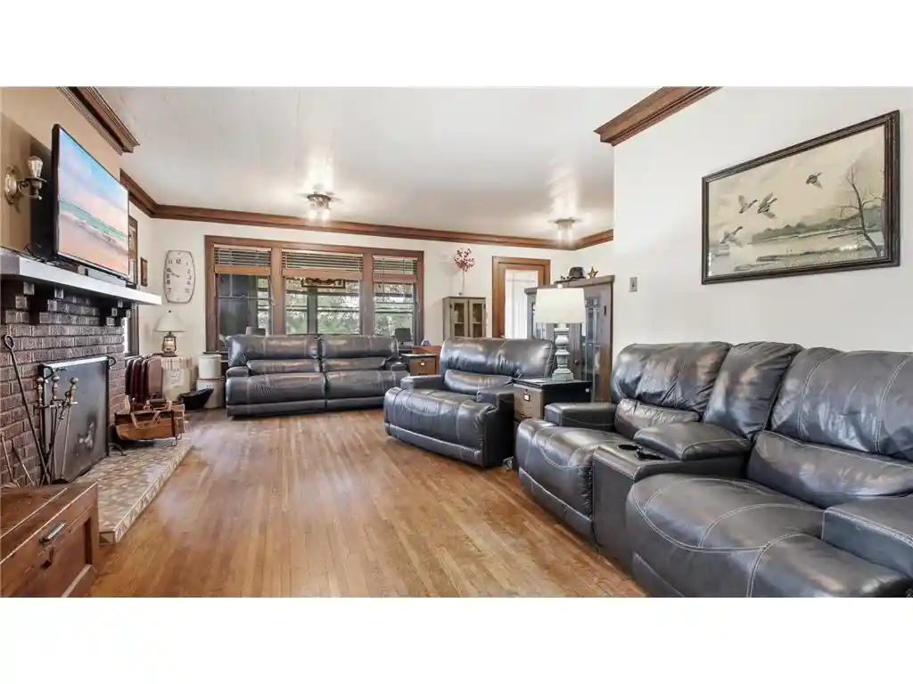 Photo 3 of Single family home for sale at 215 W Prospect Street Street, Durand, WI 54736 | MLS# 7135438 | Listing updated on 2026-08-31