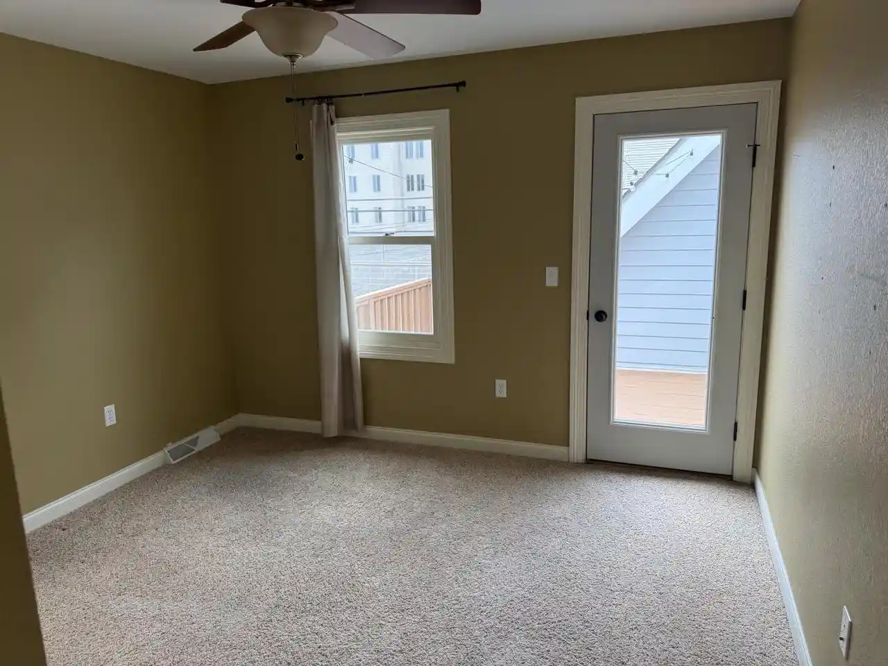 Photo 3 of Condo for sale at 2006 N Buffum St, Milwaukee, WI 53212 | MLS# 1978357 | Listing updated on 2026-09-18