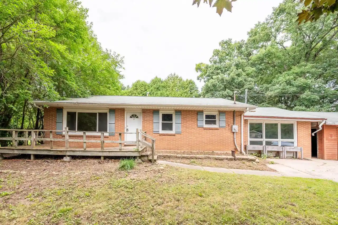 Photo 1 of Single family home for sale at W4436 Hwy 11, Elkhorn, WI 53121 | MLS# 1978363 | Listing updated on 2026-09-11