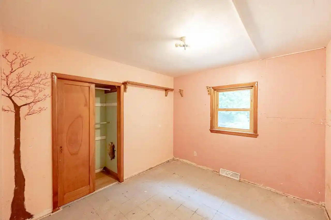 Photo 4 of Single family home for sale at W4436 Hwy 11, Elkhorn, WI 53121 | MLS# 1978363 | Listing updated on 2026-09-11