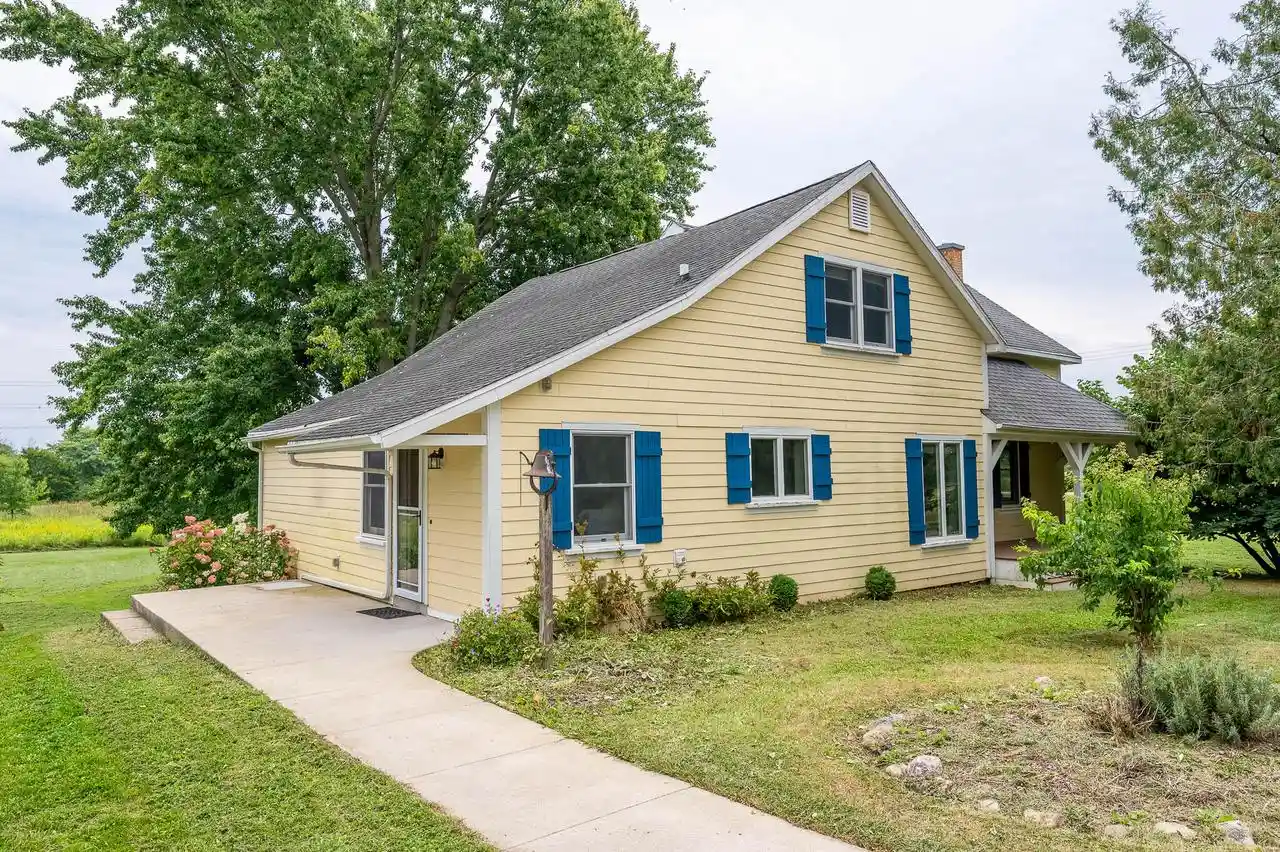 Photo 1 of Sale Pending at 4002 W Bonniwell Road Road, Mequon, WI 53097 | MLS# 1978365 | Listing updated on 2026-09-11