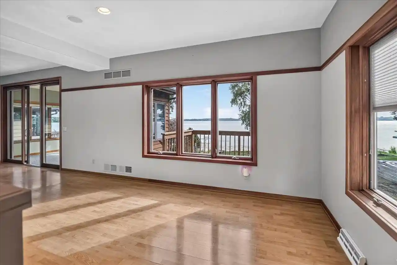 Photo 3 of Single family home for sale at 3022 Waubesa Ave, Madison, WI 53711 | MLS# 2031593 | Listing updated on 2026-09-11