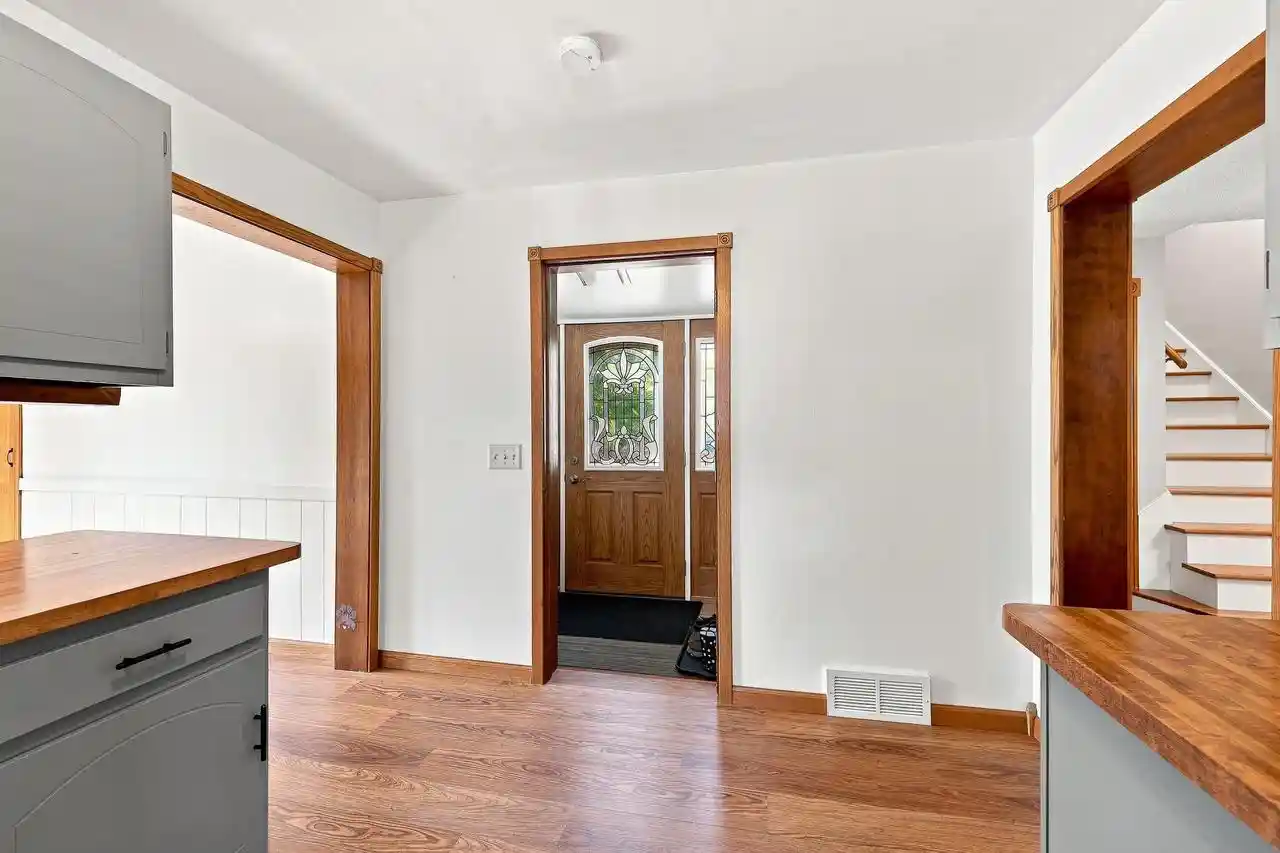 Photo 3 of Single family home for sale at 501 Washington Avenue Avenue, Stevens Point, WI 54481 | MLS# 22604263 | Listing updated on 2026-09-10