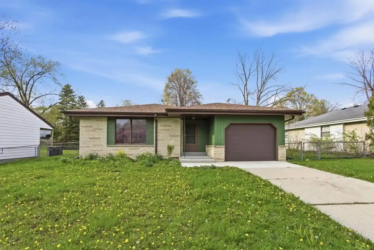 Photo 1 of Single family home for sale at 5314 W Nokomis Road Road, Brown Deer, WI 53223 | MLS# 1978384 | Listing updated on 2026-09-14
