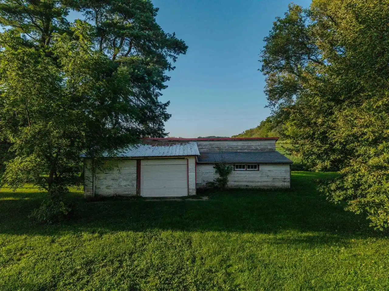 Photo 3 of Single family home for sale at 316 Hillside Rd, Edgerton, WI 53534 | MLS# 2031601 | Listing updated on 2026-10-05