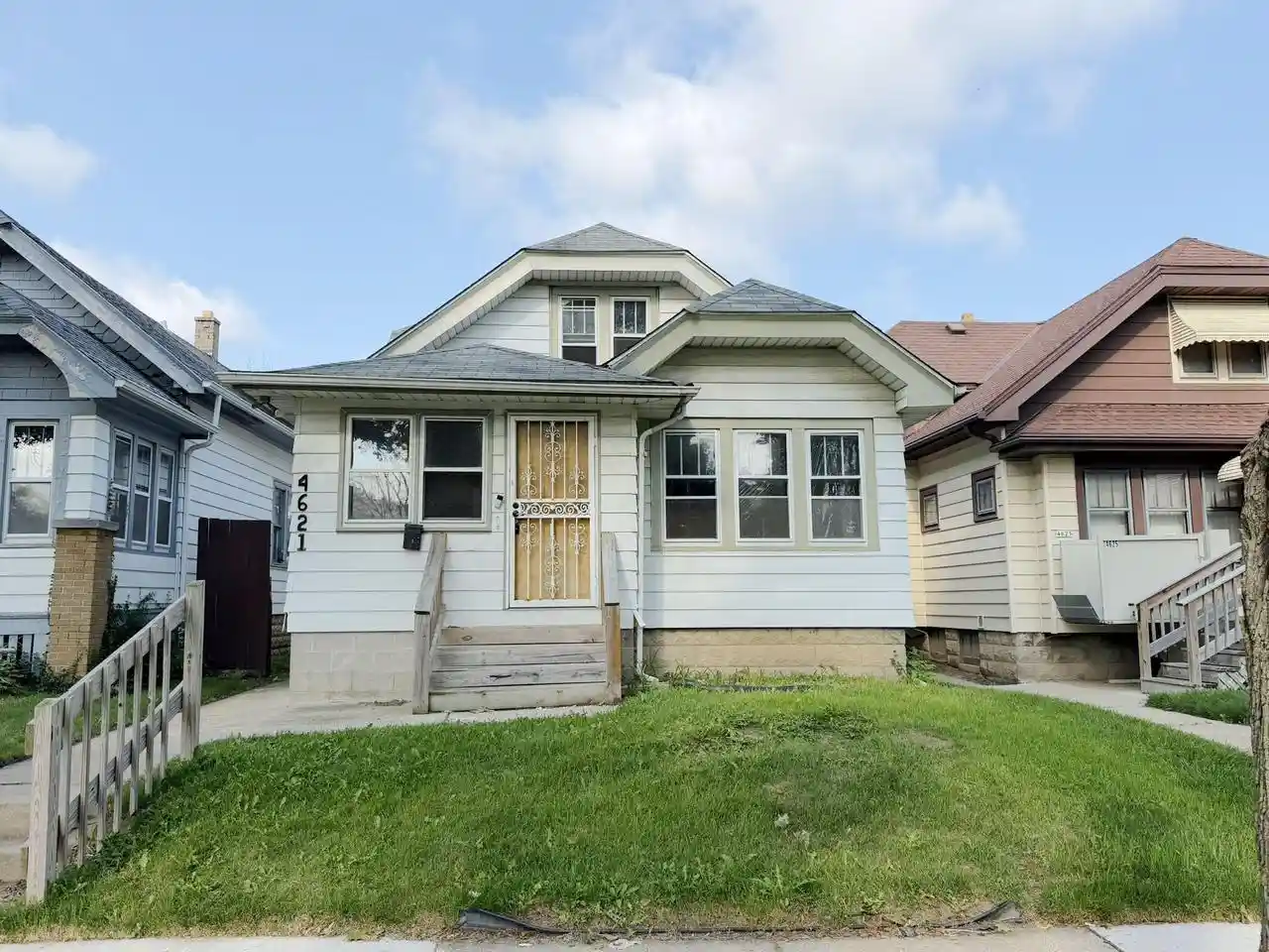 Photo 1 of Single family home for sale at 4621 N 30th Street Street, Milwaukee, WI 53209 | MLS# 1978398 | Listing updated on 2026-09-03
