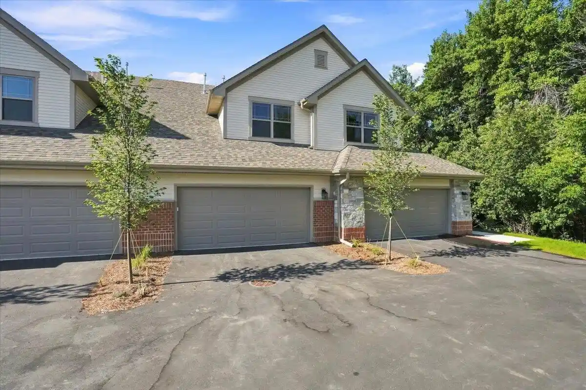 Photo 1 of Condo for sale at 255 Aerie Circle Circle #101, Brookfield, WI 53045 | MLS# 1978415 | Listing updated on 2026-09-25