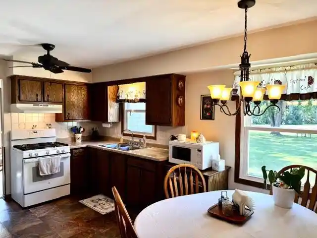 Photo 3 of Single family home for sale at S77w26575 Crestview Ct, Waukesha, WI 53189 | MLS# 1978417 | Listing updated on 2026-09-25