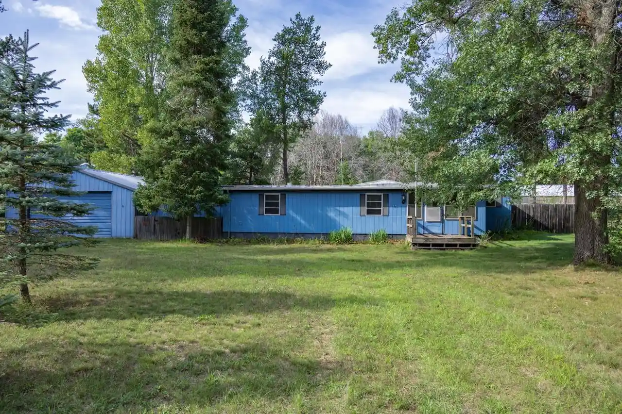 Photo 1 of Single family home for sale at W5520 Buckhorn Dr Dr, New Lisbon, WI 53950 | MLS# 2031613 | Listing updated on 2026-09-23