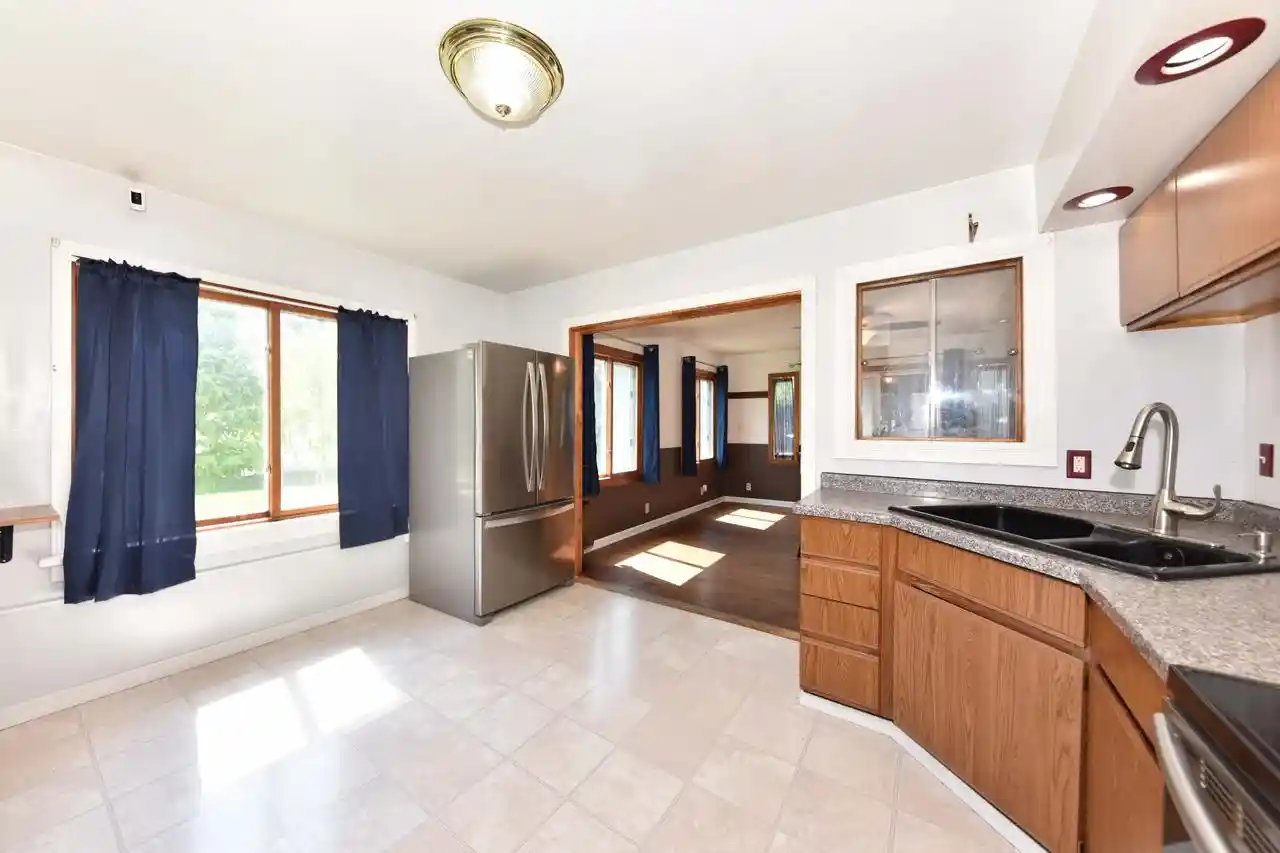 Photo 2 of Single family home for sale at 4917 S 28th Street Street, Greenfield, WI 53221 | MLS# 1978450 | Listing updated on 2026-09-15