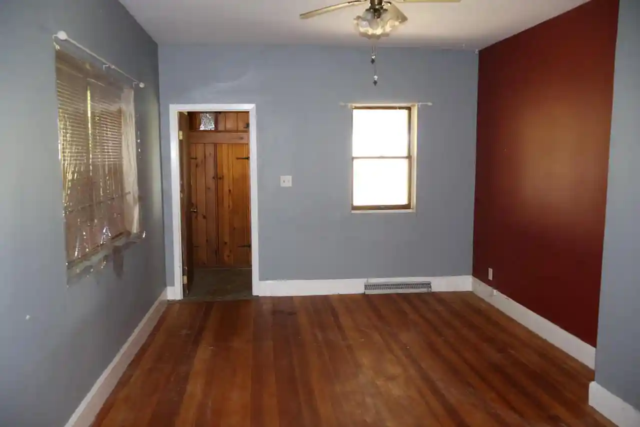 Photo 4 of Single family home for sale at 100 N 2Nd Street Street, Alma, WI 54610 | MLS# 1978462 | Listing updated on 2026-08-31