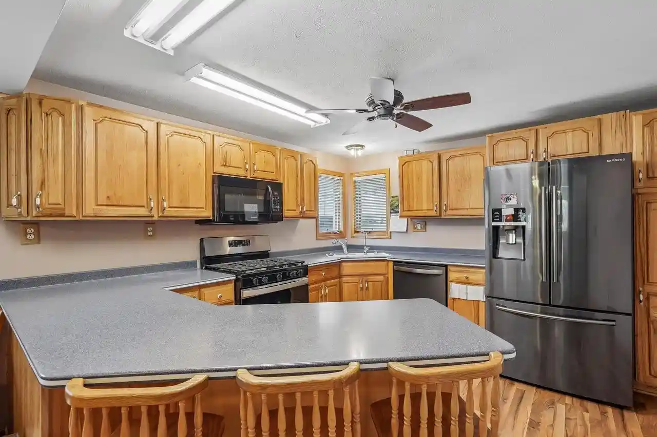 Photo 4 of Sale Pending at 2104 Thomas St, Beloit, WI 53511 | MLS# 2031636 | Listing updated on 2026-09-07